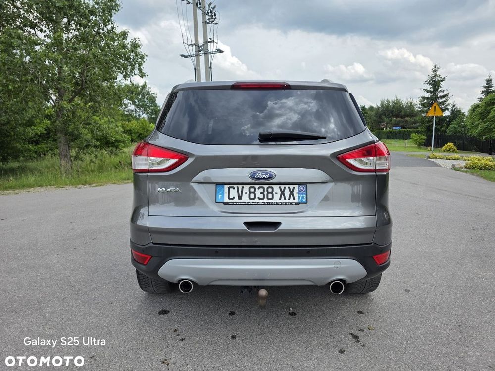 Ford Kuga 2.0 TDCi 4x4 Titanium - 4