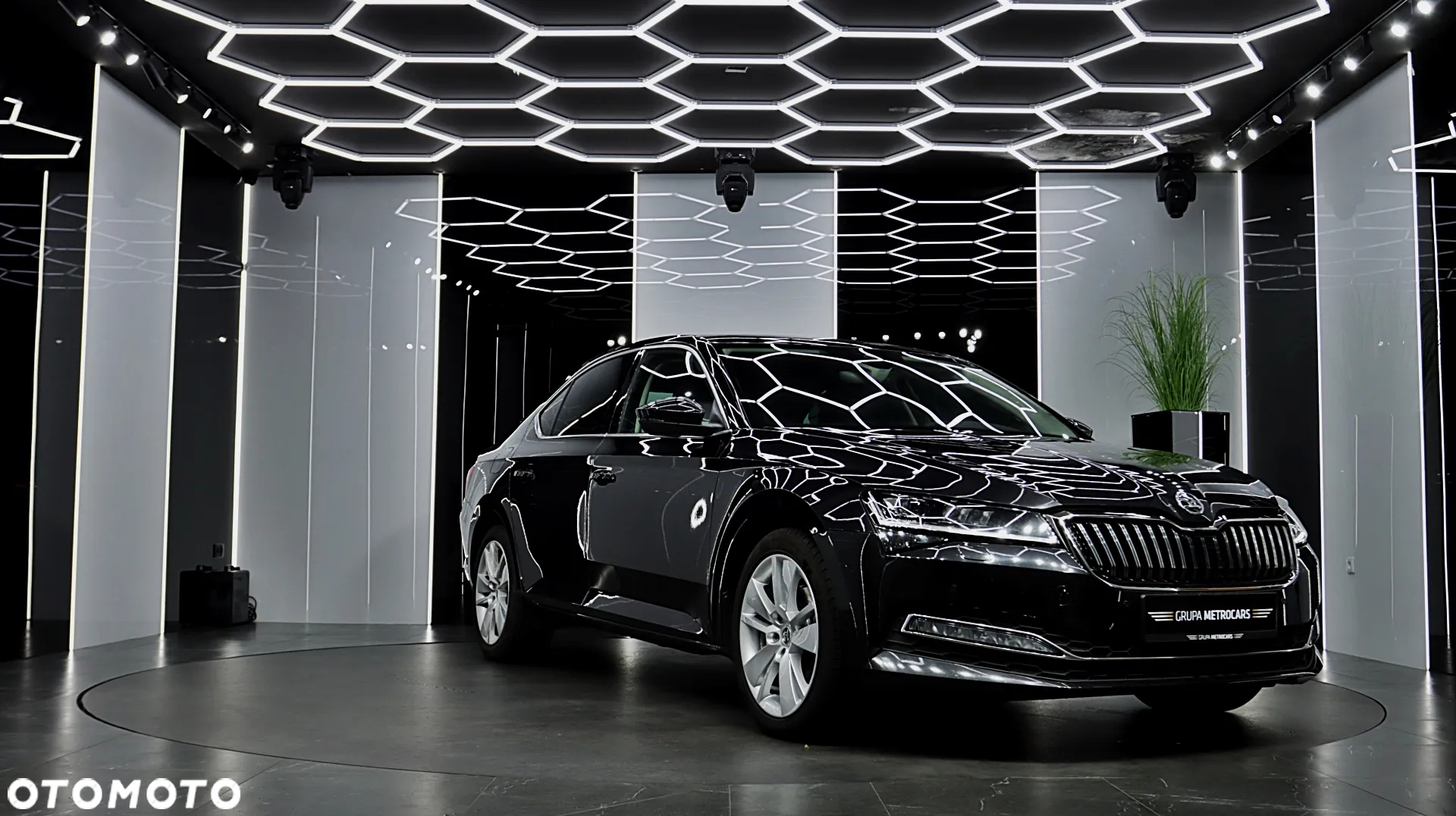 Skoda Superb 2.0 TDI SCR Style DSG - 12