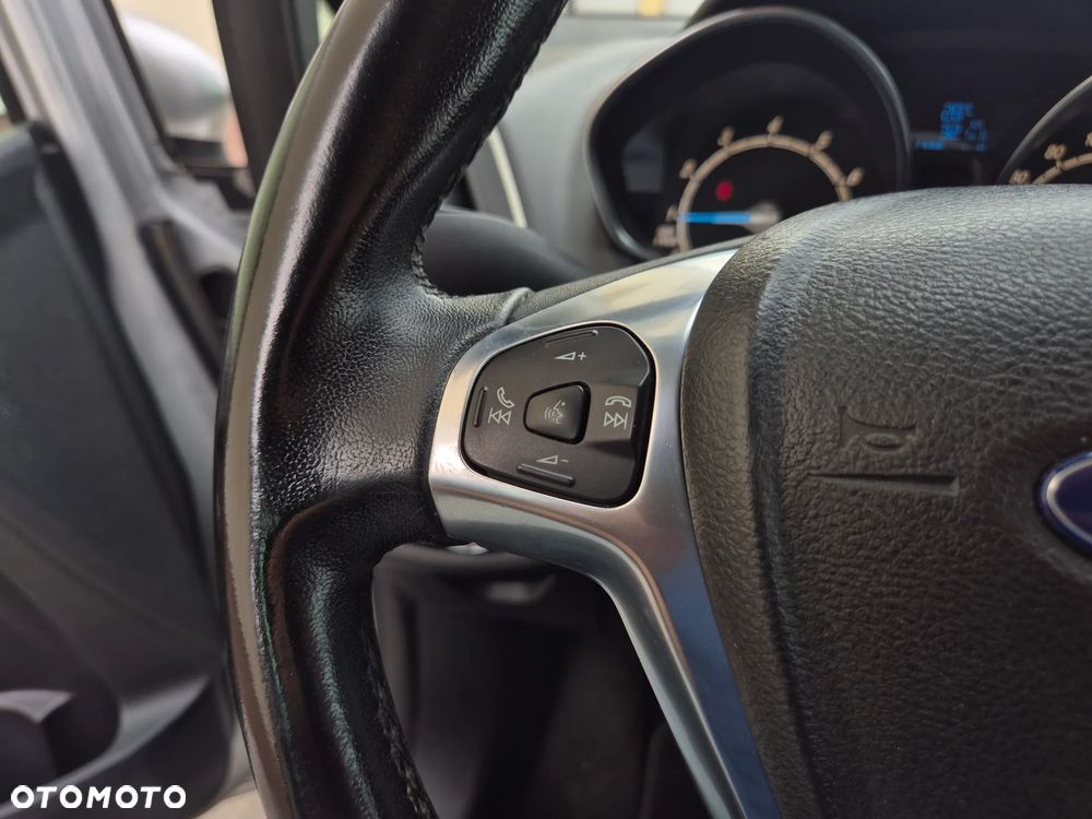Ford B-MAX 1.0 EcoBoost Titanium - 12