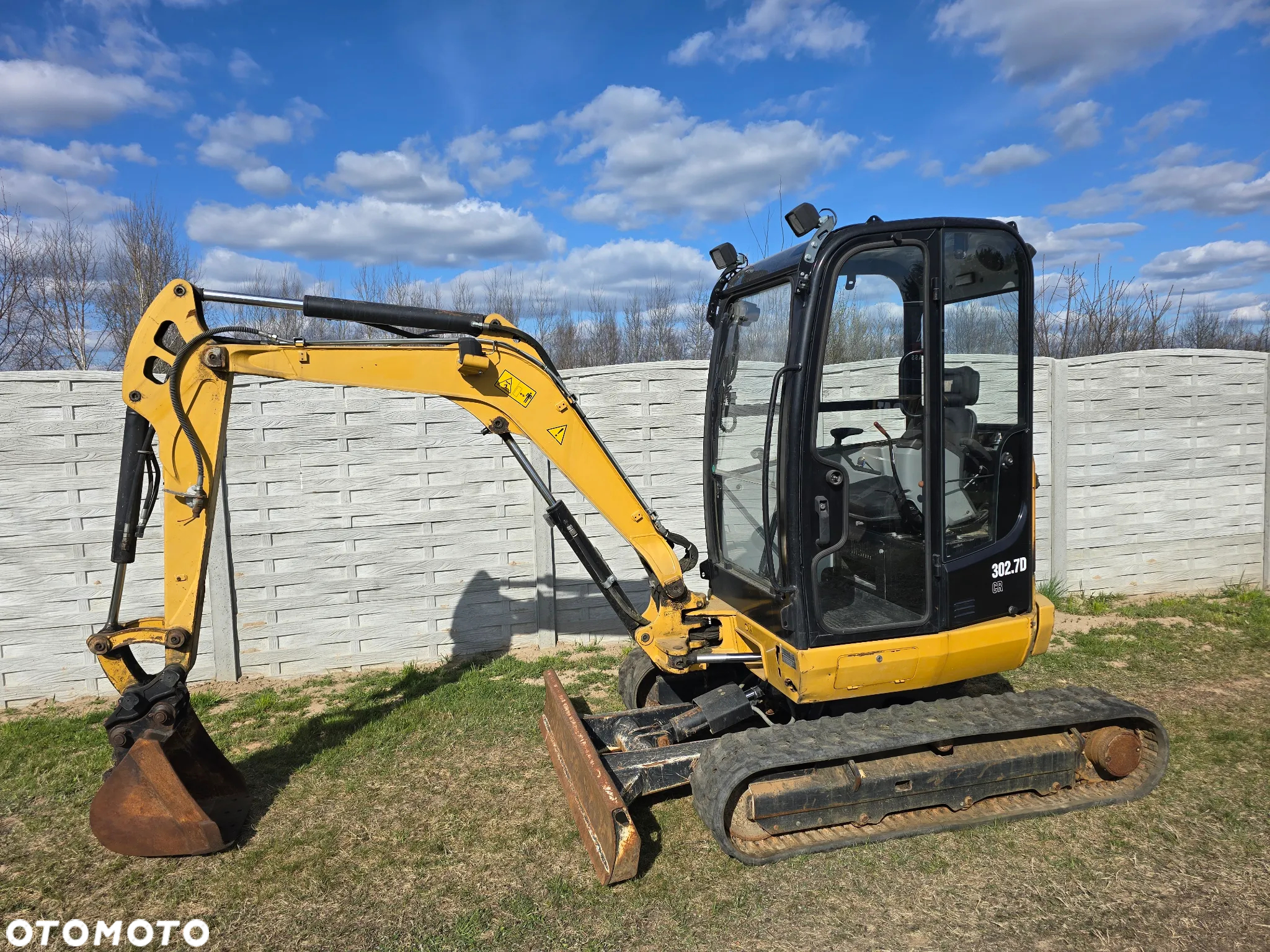 Caterpillar - 3