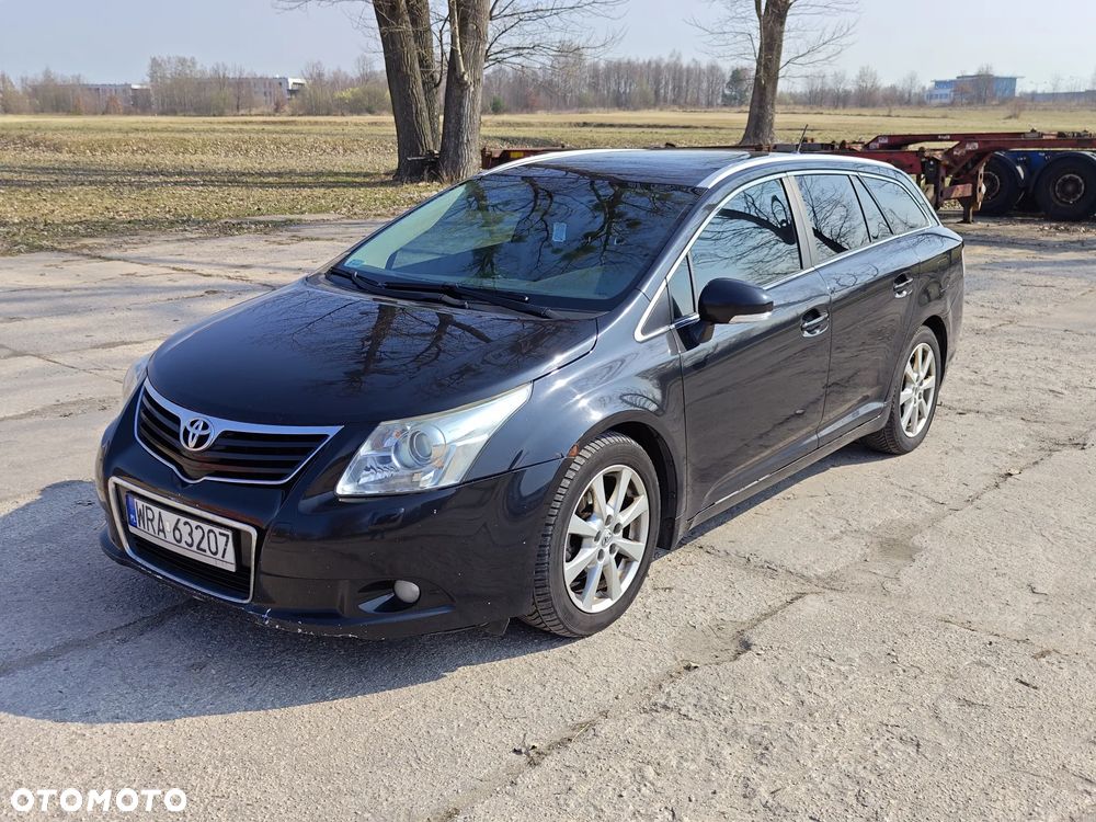 Toyota Avensis 2.0 D-4D - 1