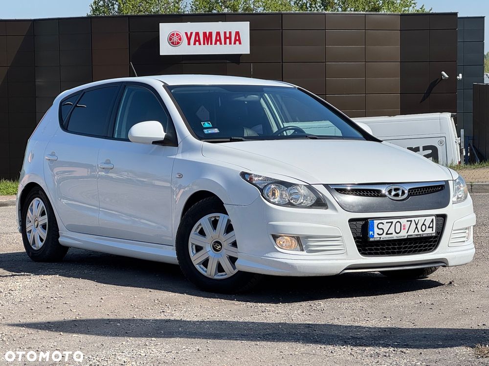 Hyundai i30 1.6 Classic + - 2