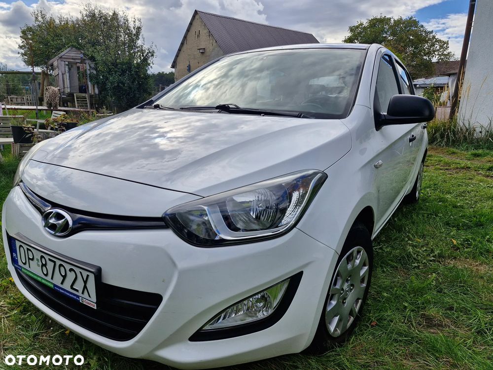 Hyundai I20