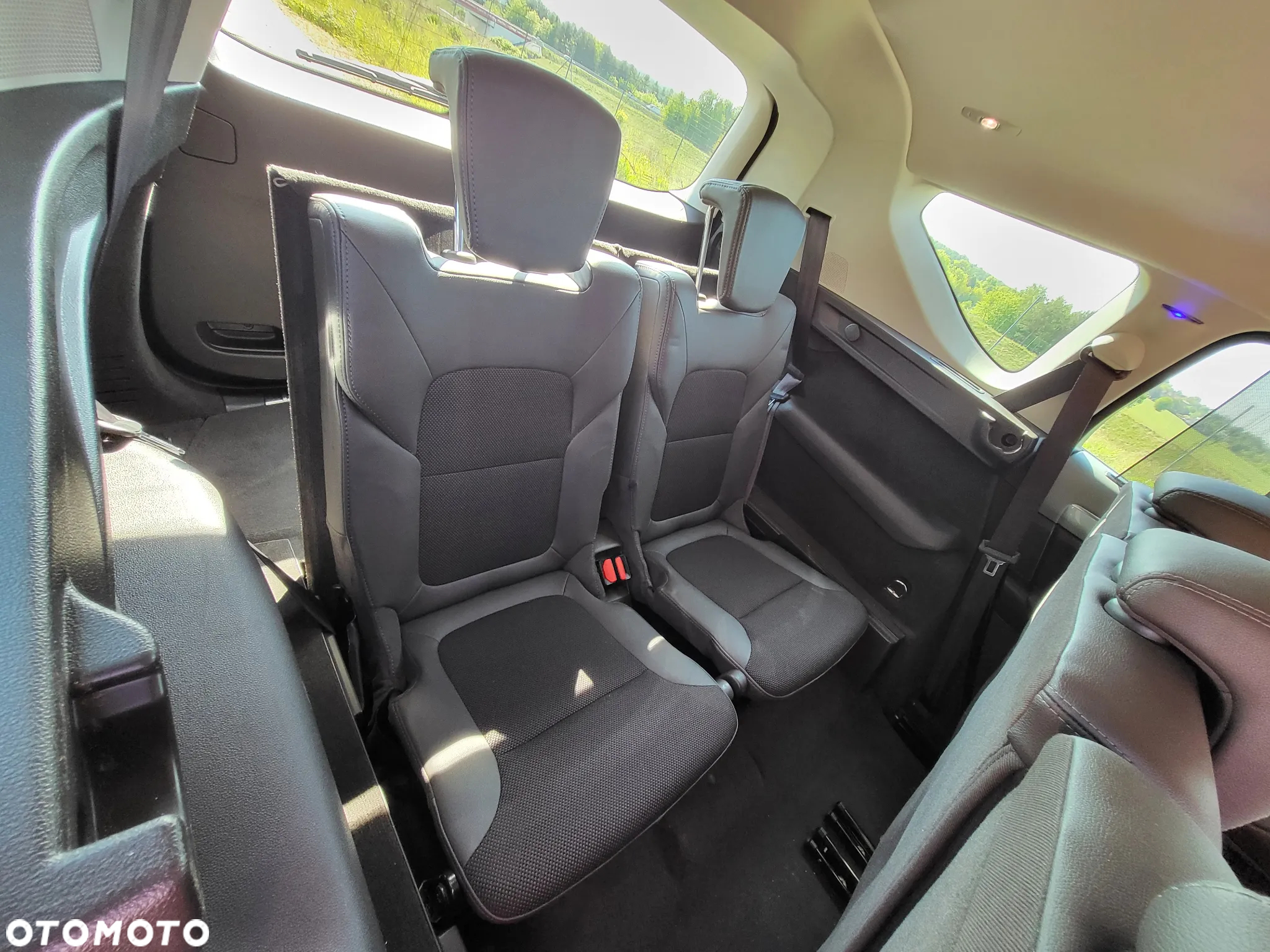 Renault Espace 1.6 dCi Energy SL Techno EDC 7 os - 24