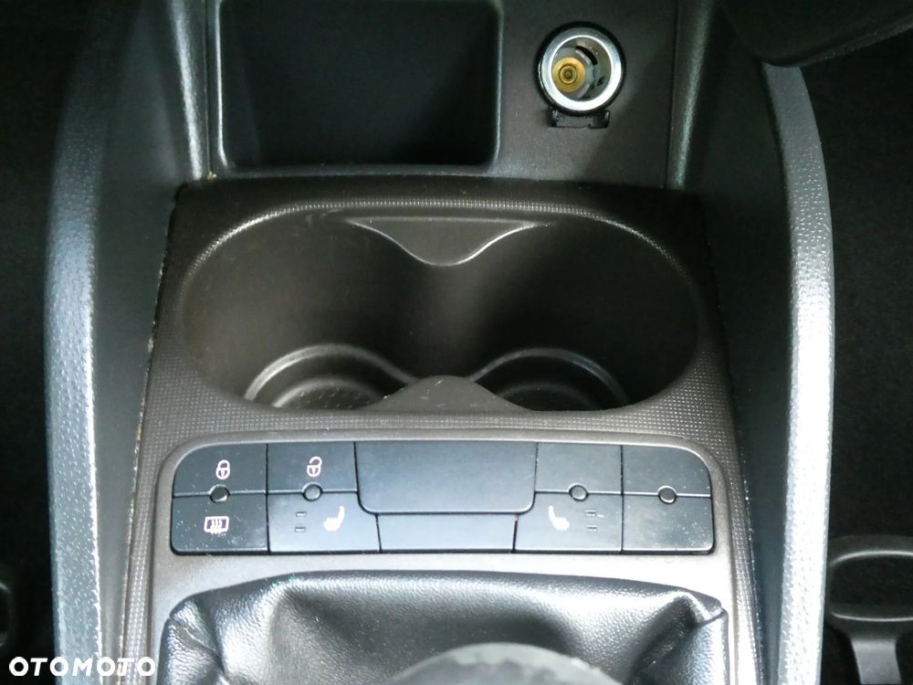 Seat Ibiza 1.4 16V Style - 18