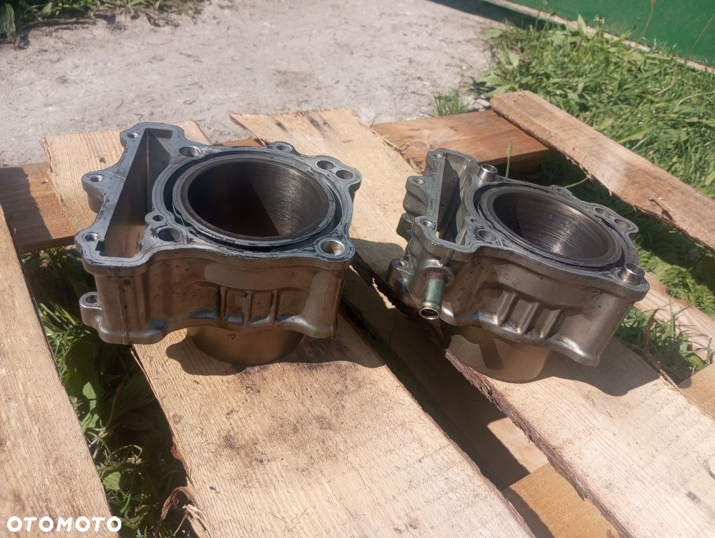Cylinder cylindry sv 650 tuleja silnika przedni tylni sv650 98 - 02 K3 - 2