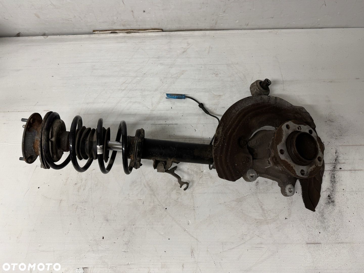 BMW X1 E84 MCPHERSON AMORTYZATOR ZWROTNICA PRZÓD PRAWA 6851334 - 1