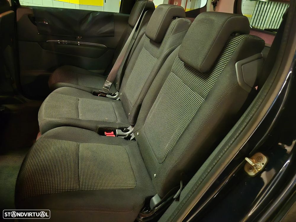 Peugeot 5008 1.6 E-HDi Tech-Motion CMP6 - 27