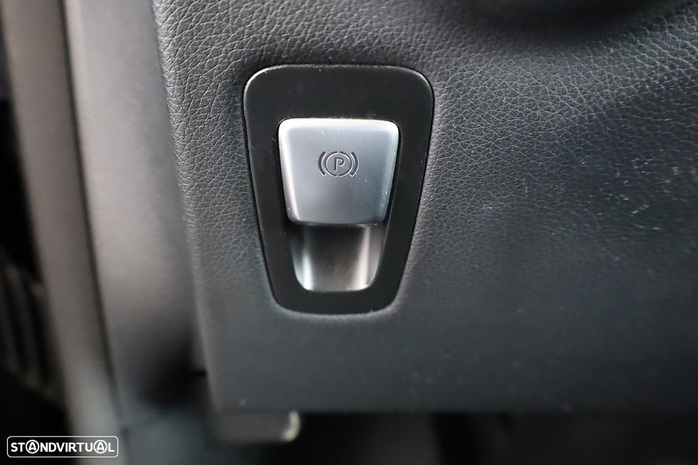 Mercedes-Benz V 250 d Longo Avantgarde - 38