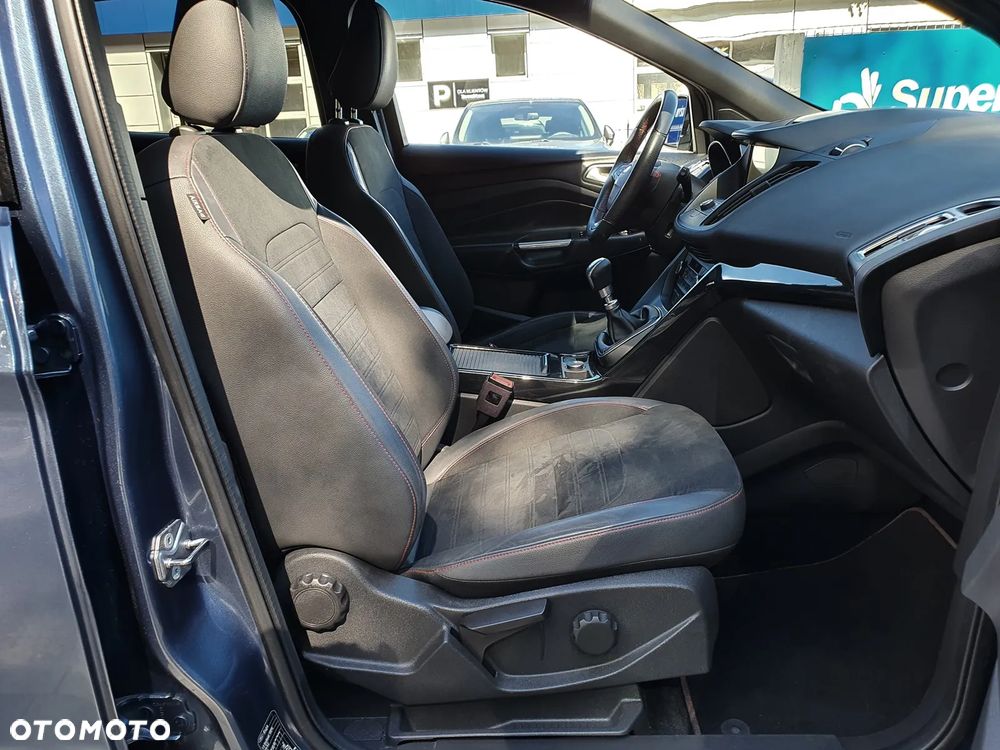 Ford Kuga 1.5 EcoBoost FWD ST-Line ASS MMT6 - 9