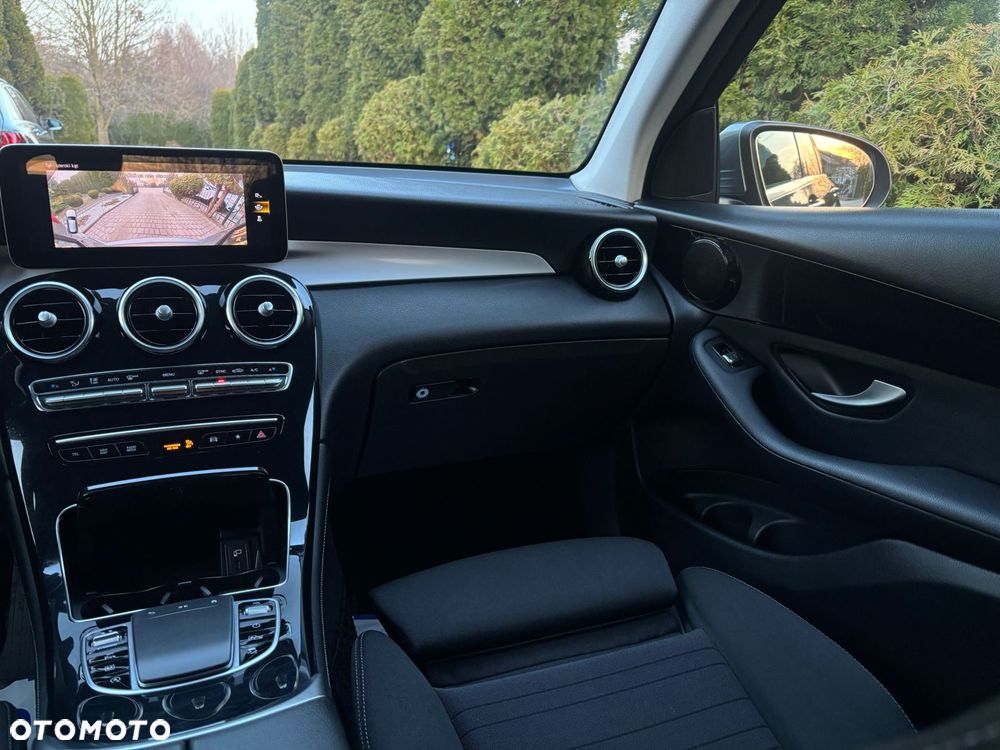Mercedes-Benz GLC 220 d 4Matic 9G-TRONIC - 19