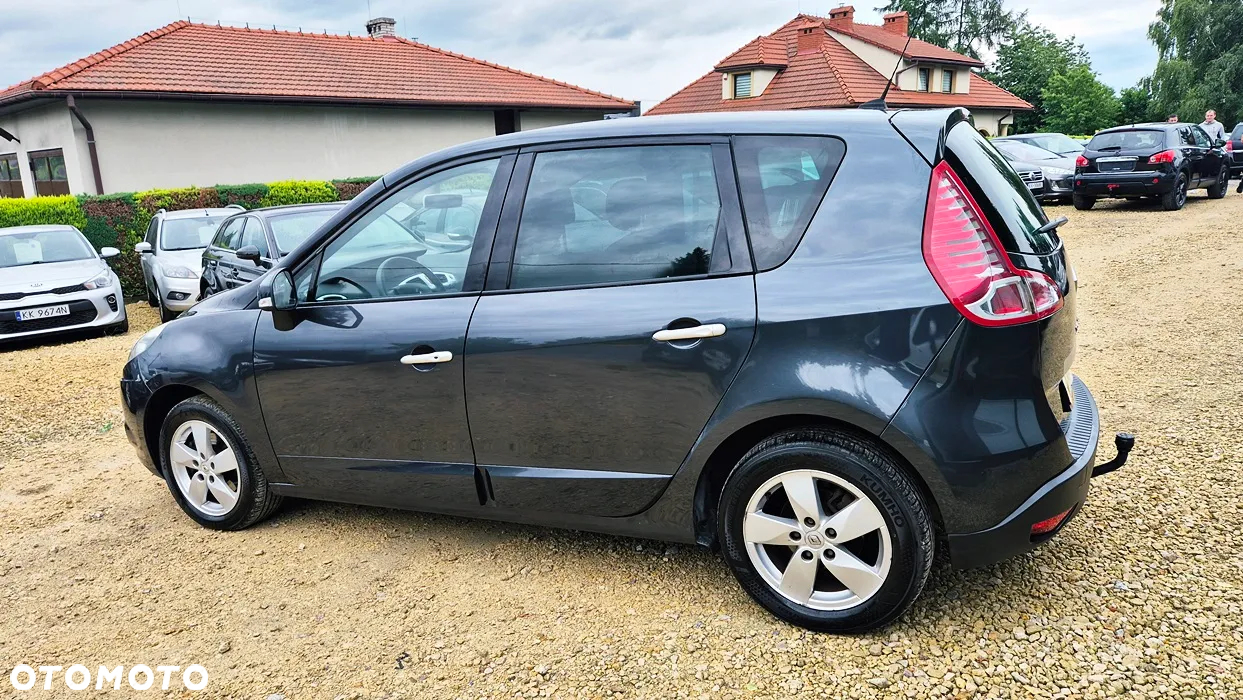 Renault Scenic 1.6 16V 110 TomTom Edition - 21