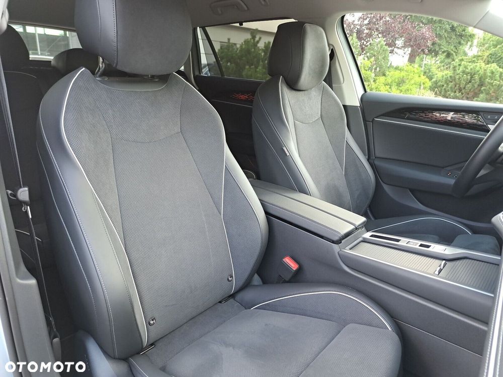 Volkswagen Passat - 30