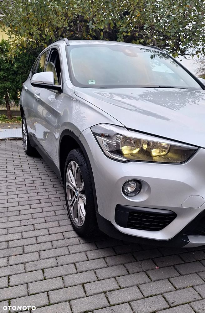 BMW X1 xDrive18d Business Edition - 5