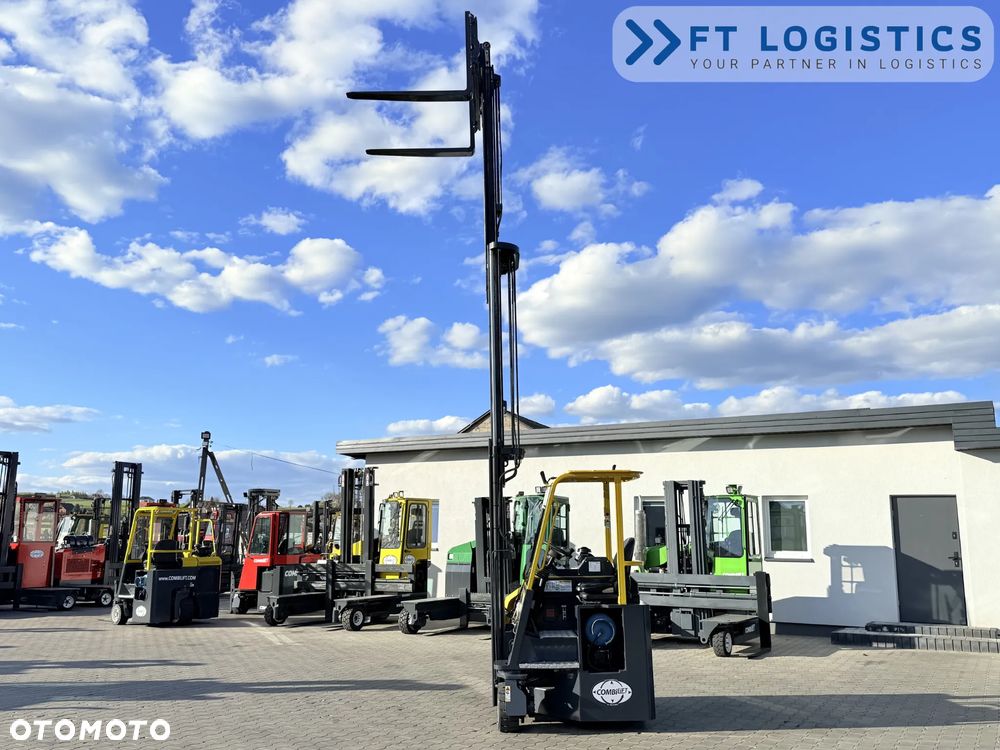 Combilift WÓZEK CZTEROKIERUNKOWY - WIELOKIERUNKOWY | COMBILIFT CB2500 | GAS | TRIPLEX 6000MM | POZYCJONER WIDEŁ | WOLNY SKOK | PRZESUW WIDEŁ | STAN IDEALNY | Szeroka oferta wózków czterokierunkowych i bocznych, dopasowanych do różnorodnych potrzeb i zastosowań - 30