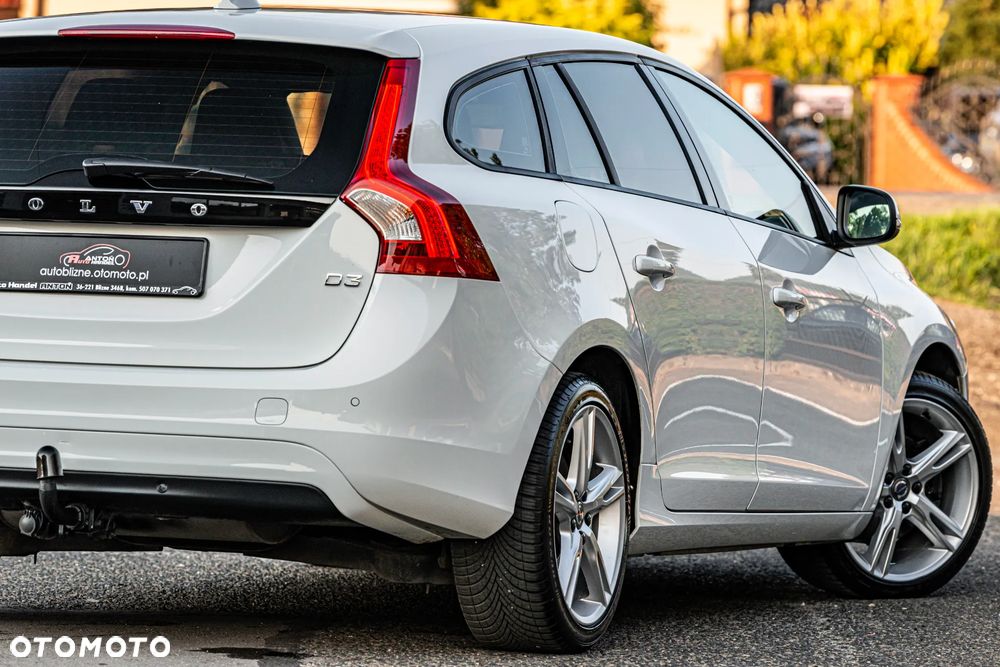 Volvo V60 D3 Kinetic - 18