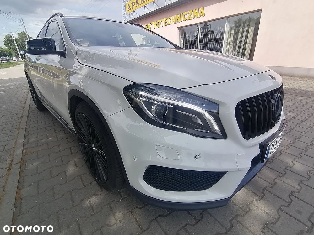 Mercedes-Benz GLA 220 CDI 4-Matic - 4