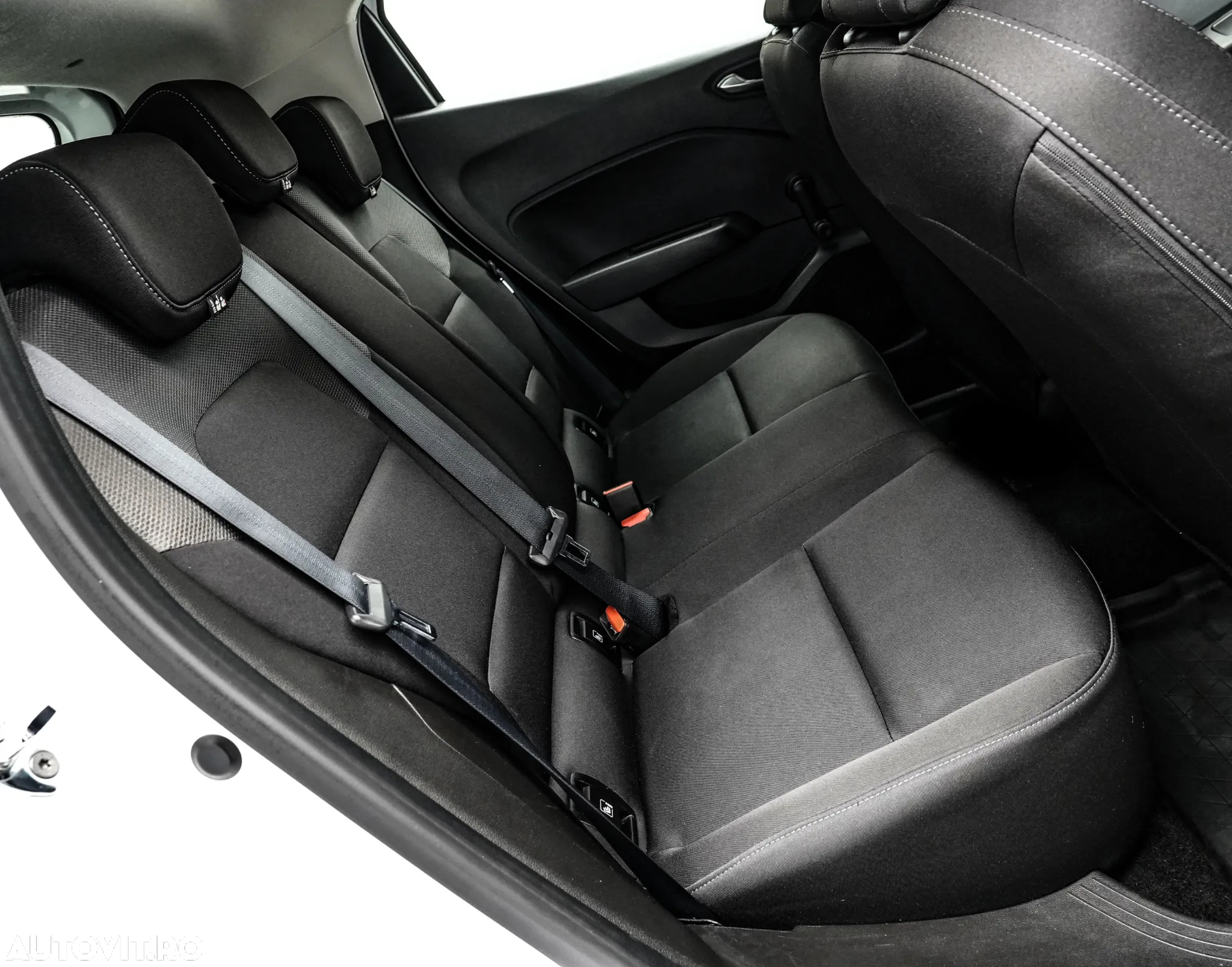 Renault Clio V 1.0 TCe 90 Equilibre - 17