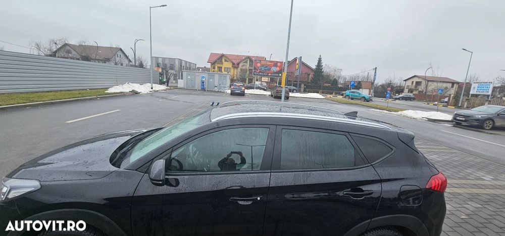 Hyundai Tucson 1.6 GDI 2WD 6MT Style - 9