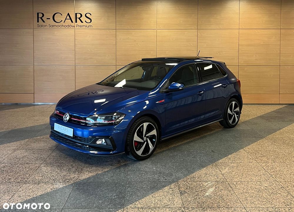 Volkswagen Polo - 2