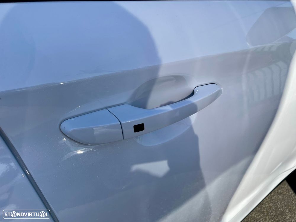 Hyundai Kauai 39 kWh Premium - 34