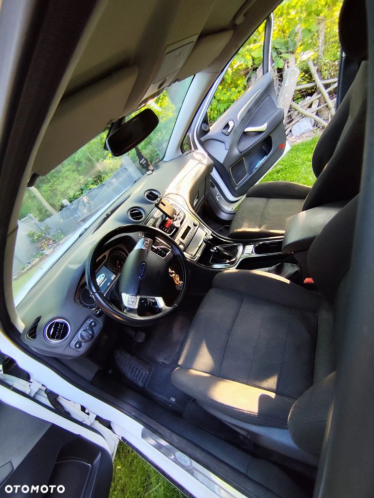 Ford Mondeo 2.0 TDCi Titanium S - 15