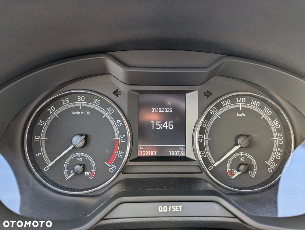 Skoda Octavia - 14