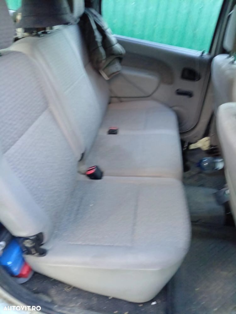Dacia Logan - 8