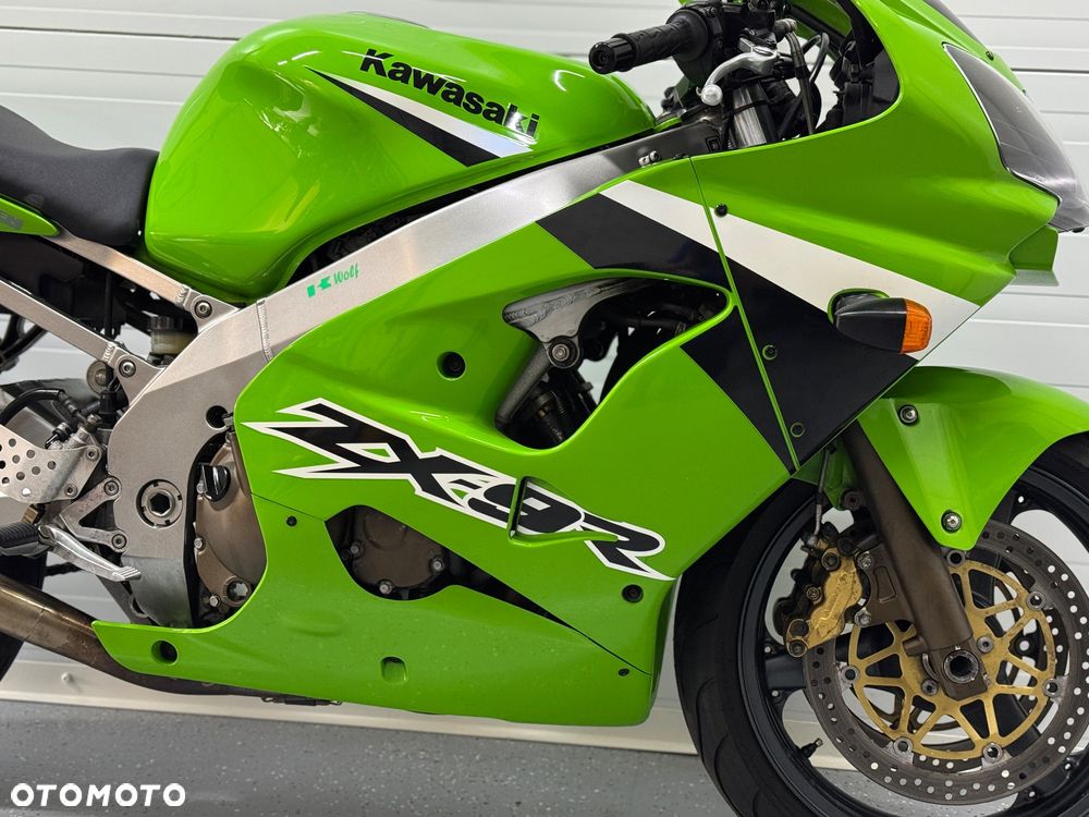Kawasaki ZXR - 14