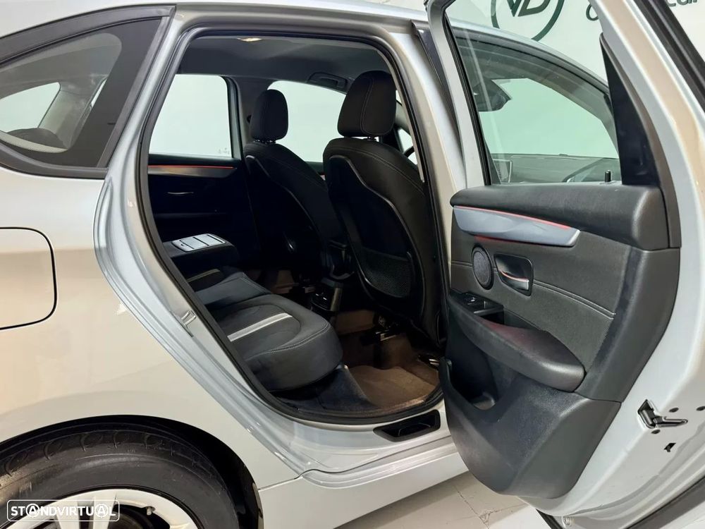 BMW 216 Active Tourer d Line Sport - 45