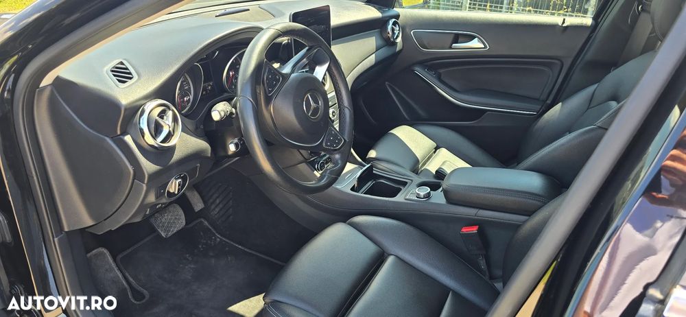 Mercedes-Benz GLA 200 d 4MATIC Aut. - 6
