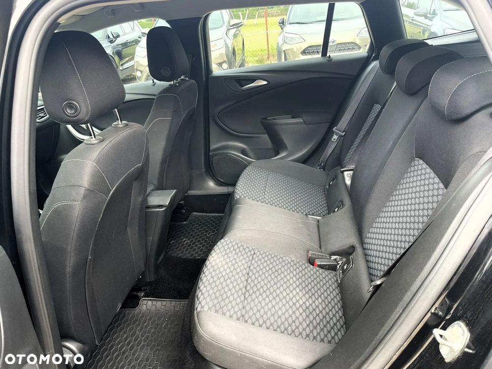 Opel Astra V 1.4 T Enjoy - 12