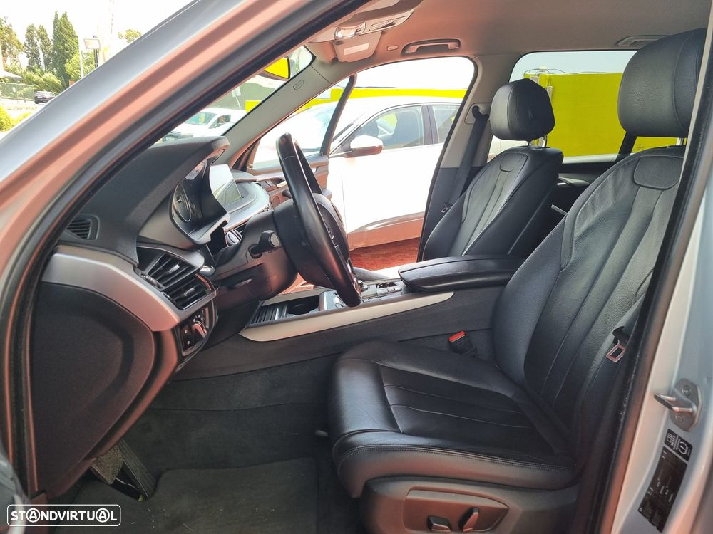 BMW X5 25 d sDrive Comfort 7L - 28