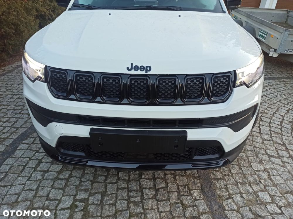 Jeep Compass 1.3 T4 PHEV 4xe Longitude S&S - 6