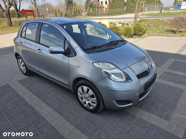 Toyota Yaris 1.0 Entry EU5