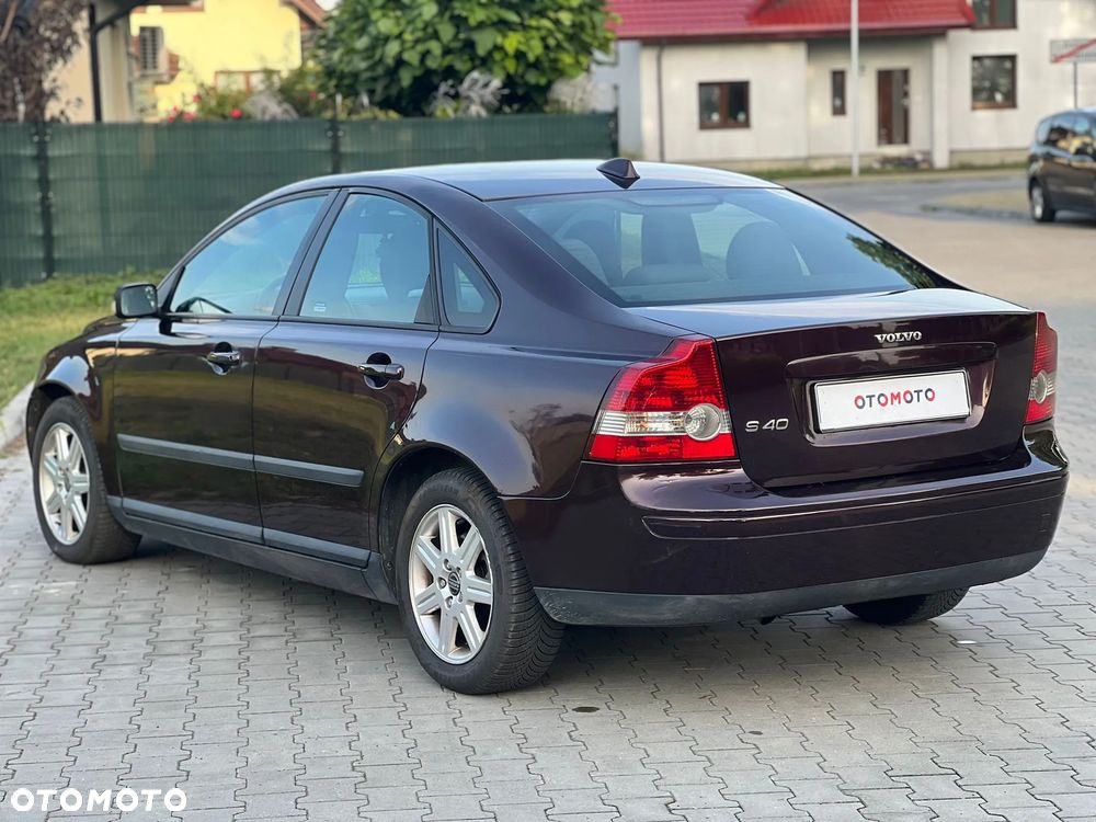 Volvo S40 2.0D - 5