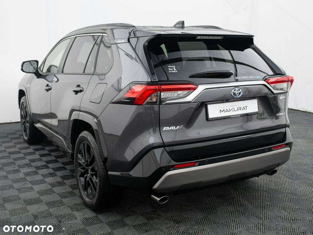 Toyota RAV4 - 5