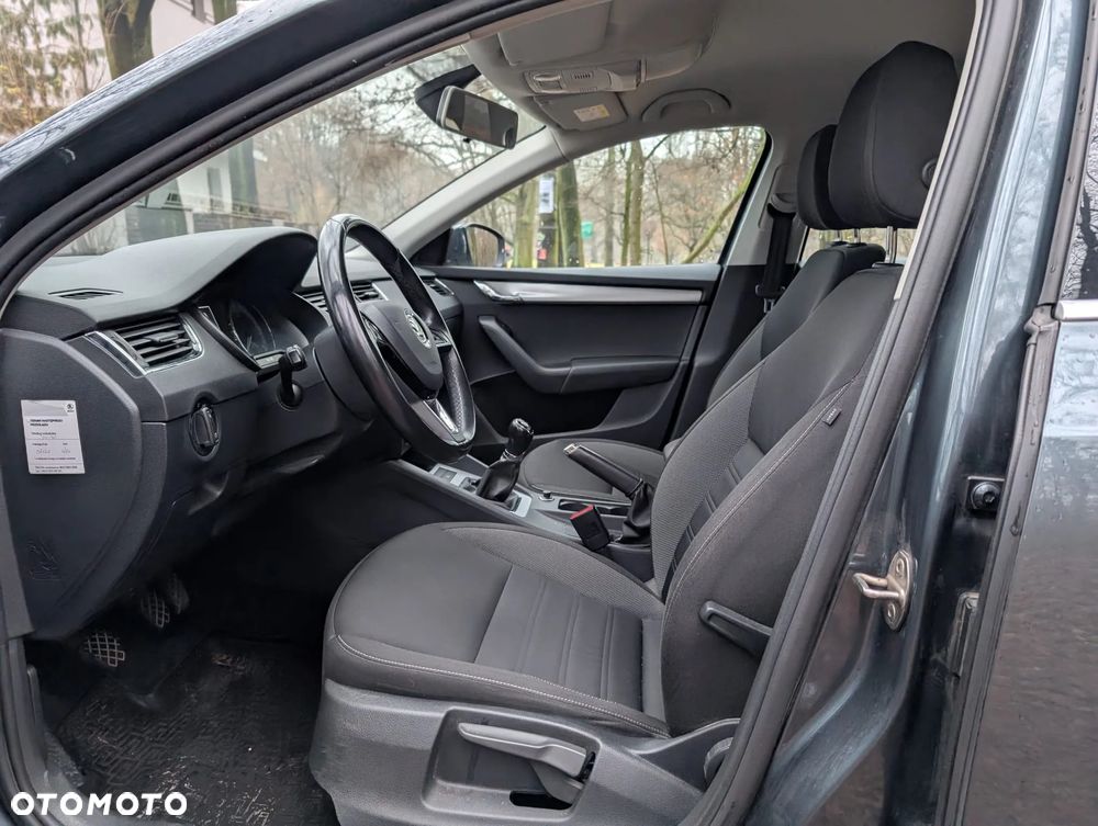 Skoda Octavia 1.6 TDI Ambition - 10