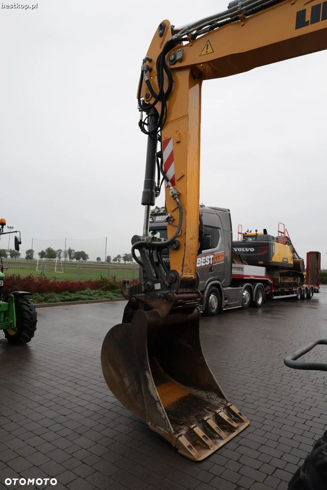 Liebherr A918 Compact - 19