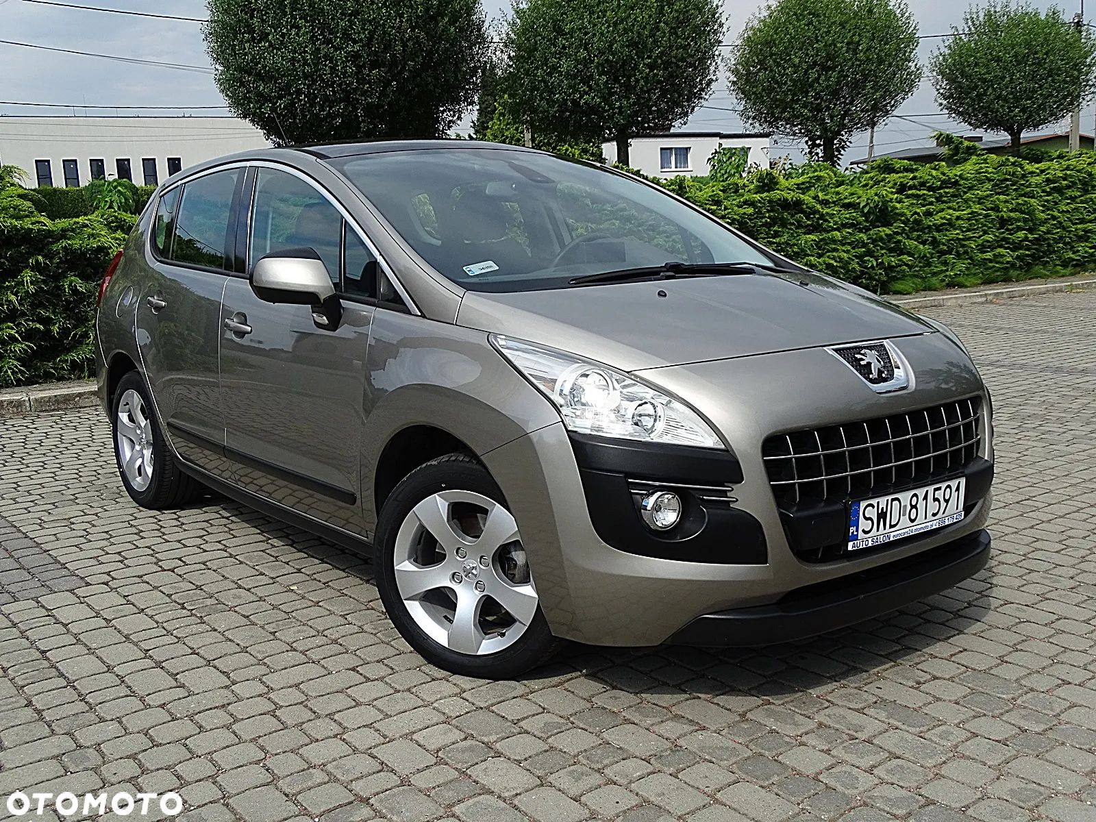 Peugeot 3008 1.6 Premium+ - 1