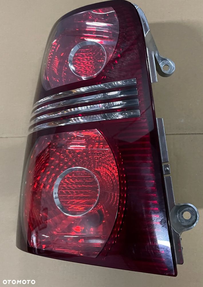 VW Touran Lift 1T lampa tył tylna lewa - 2