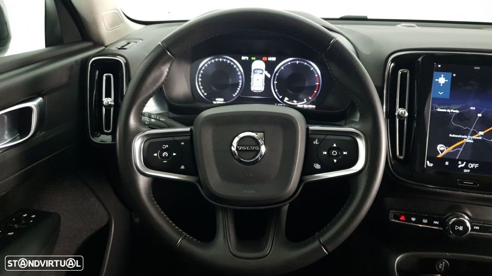Volvo XC 40 - 28