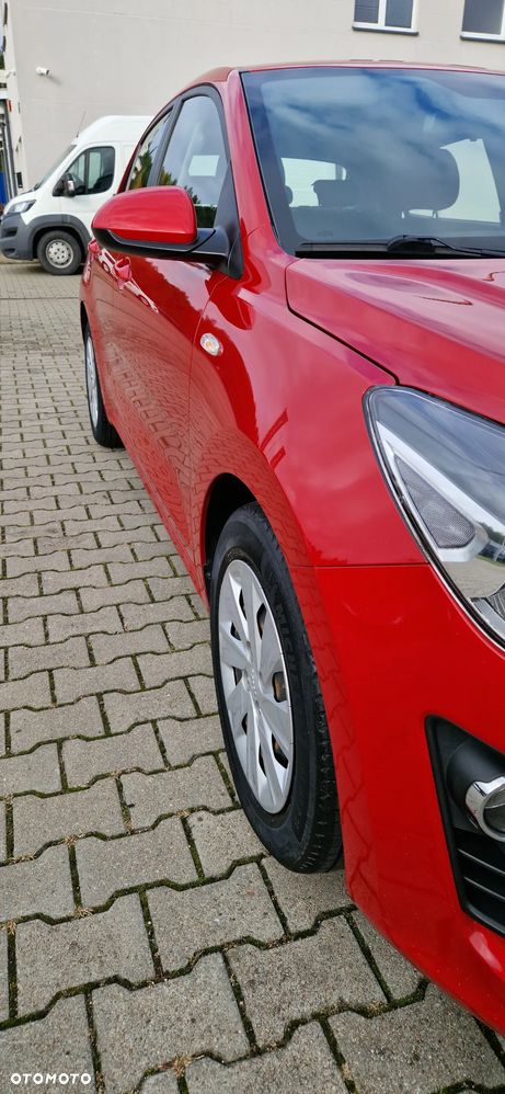 Kia Rio 1.2 M - 18