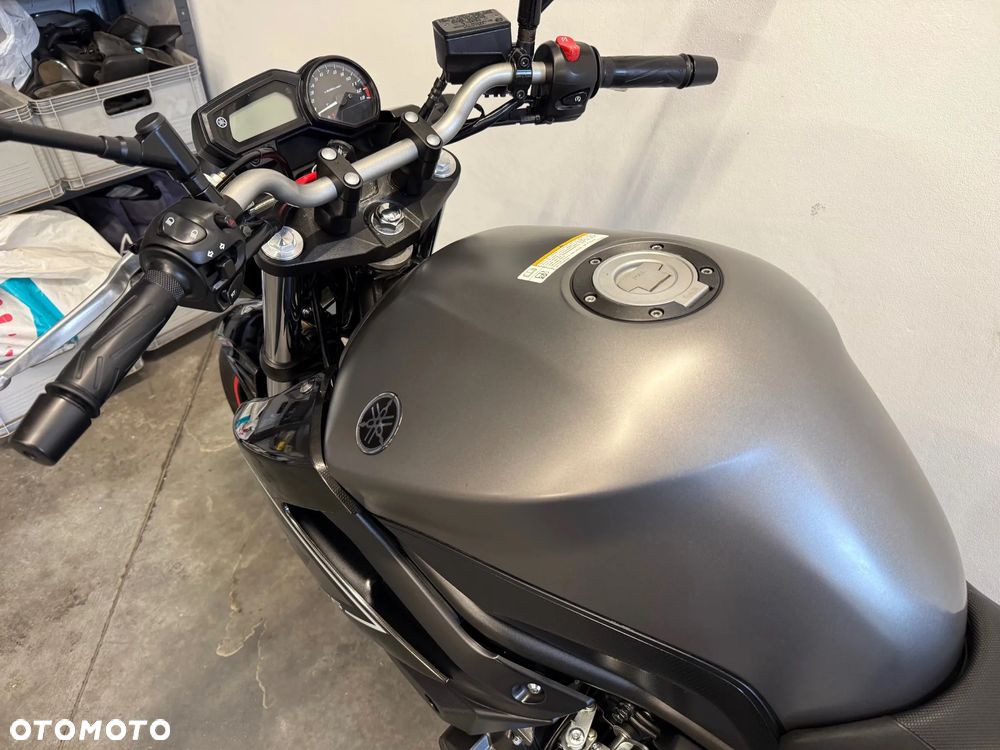Yamaha XJ - 20