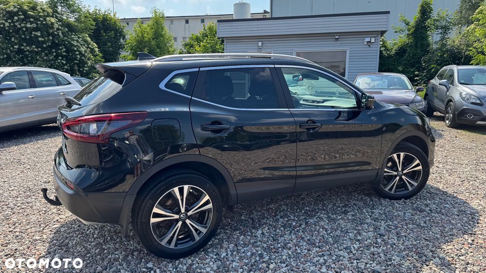 Nissan Qashqai 1.3 DIG-T DCT TEKNA - 17