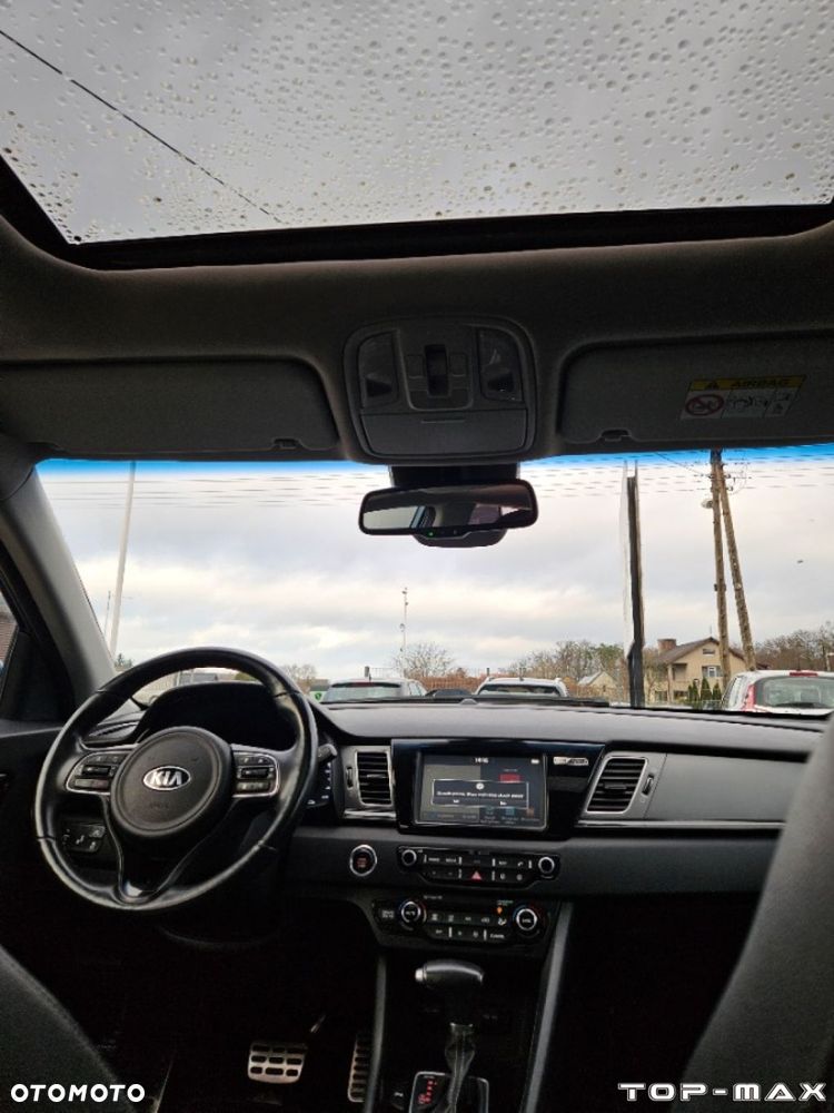Kia Niro - 24