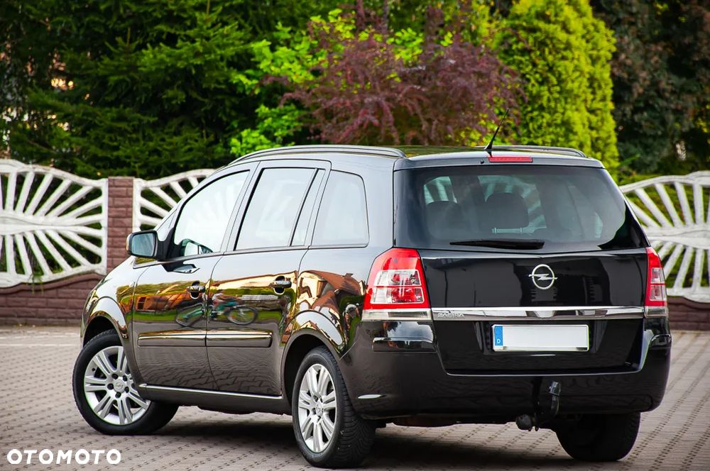 Opel Zafira 1.8 Active - 22