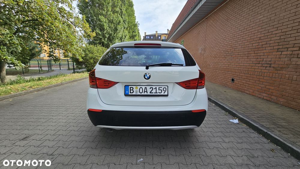 BMW X1 sDrive18d Sport Line - 8