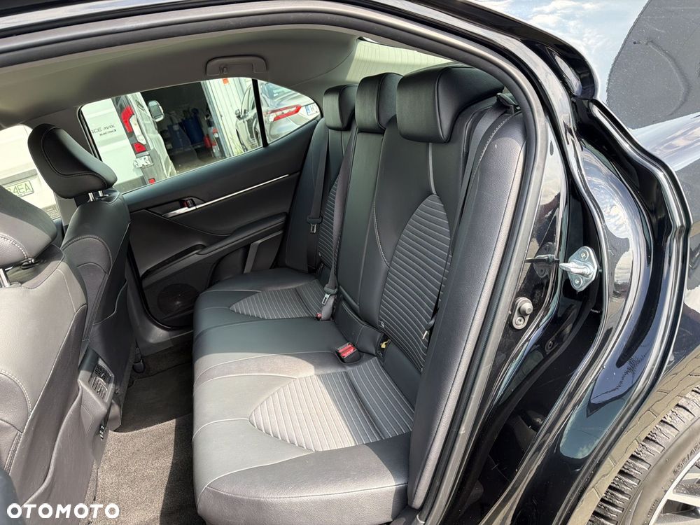 Toyota Camry 2.5 Hybrid Prestige CVT - 9