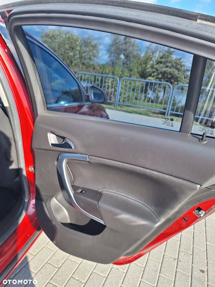 Opel Insignia - 18